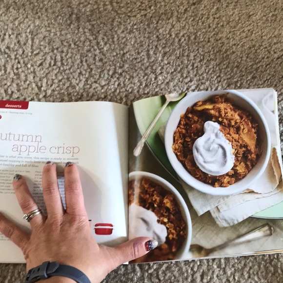 Tupperware New Classics comfort food cookbook - Picture 6 of 6